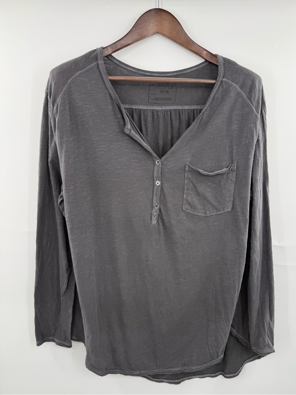 Free People We The Free Henley Top M Charcoal Gray Cotton Pocket Hi Low Boho